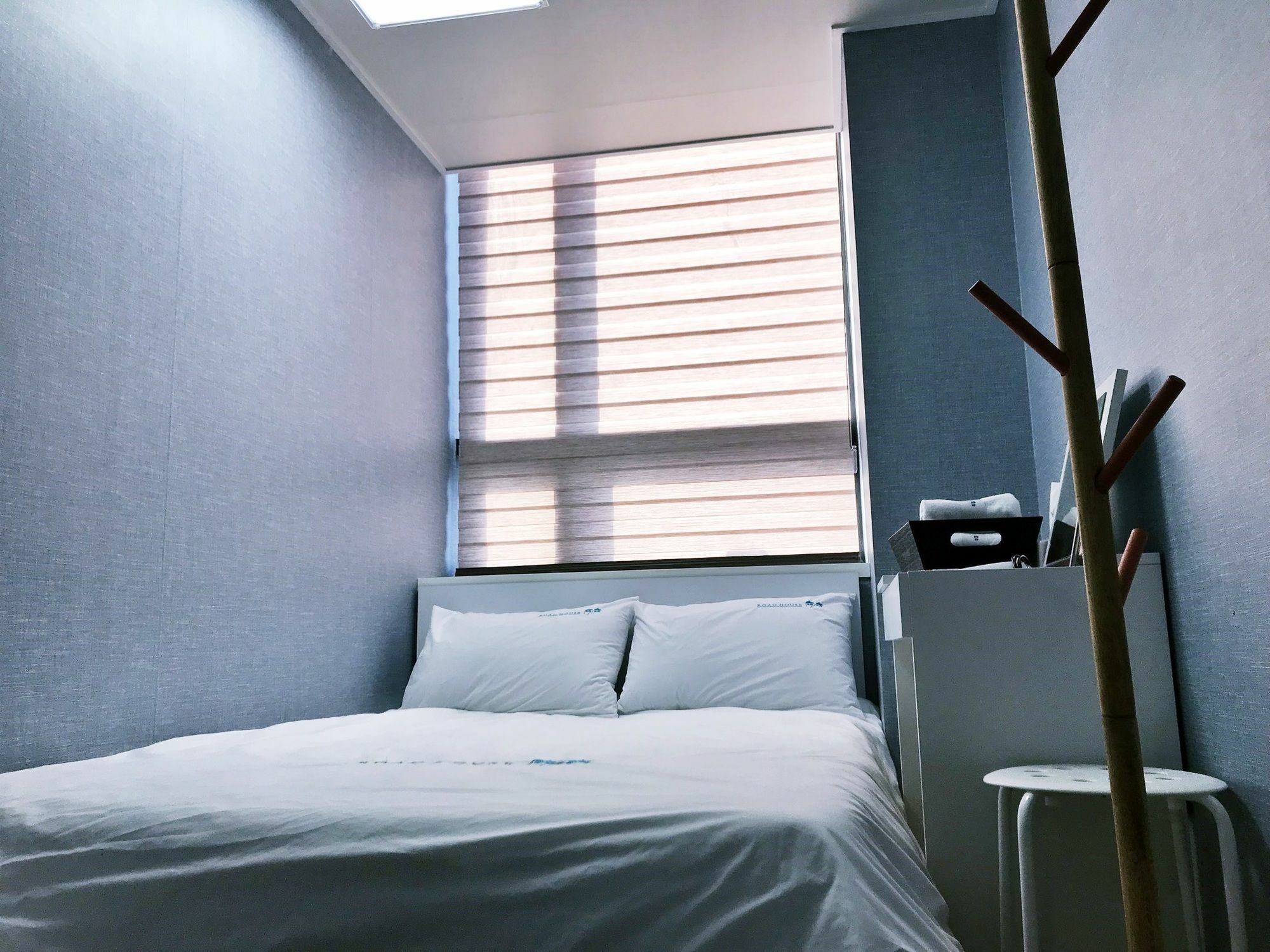 Roadhouse Hongdae Shinchon Hotel โซล ภายนอก รูปภาพ