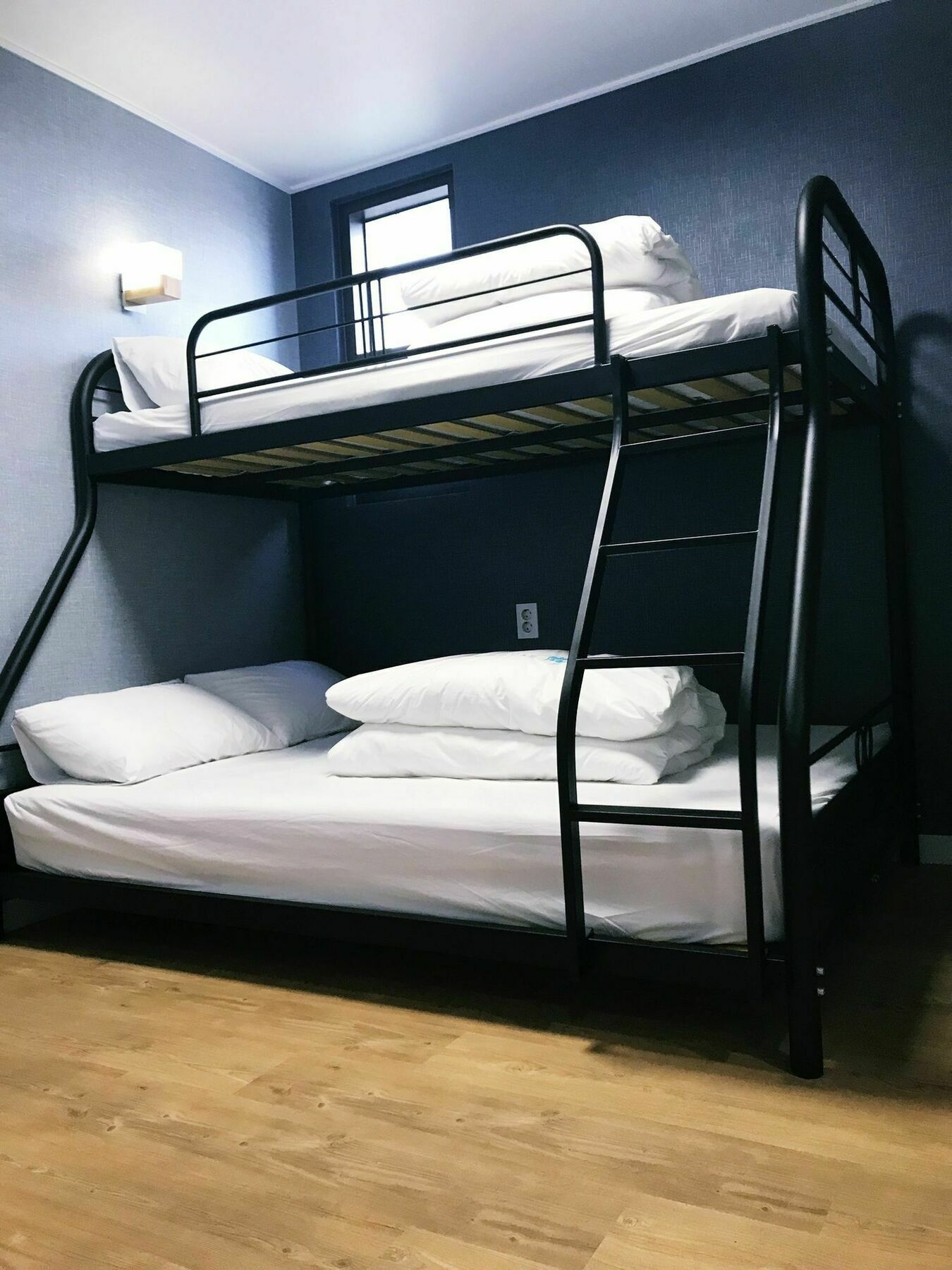 Roadhouse Hongdae Shinchon Hotel โซล ภายนอก รูปภาพ