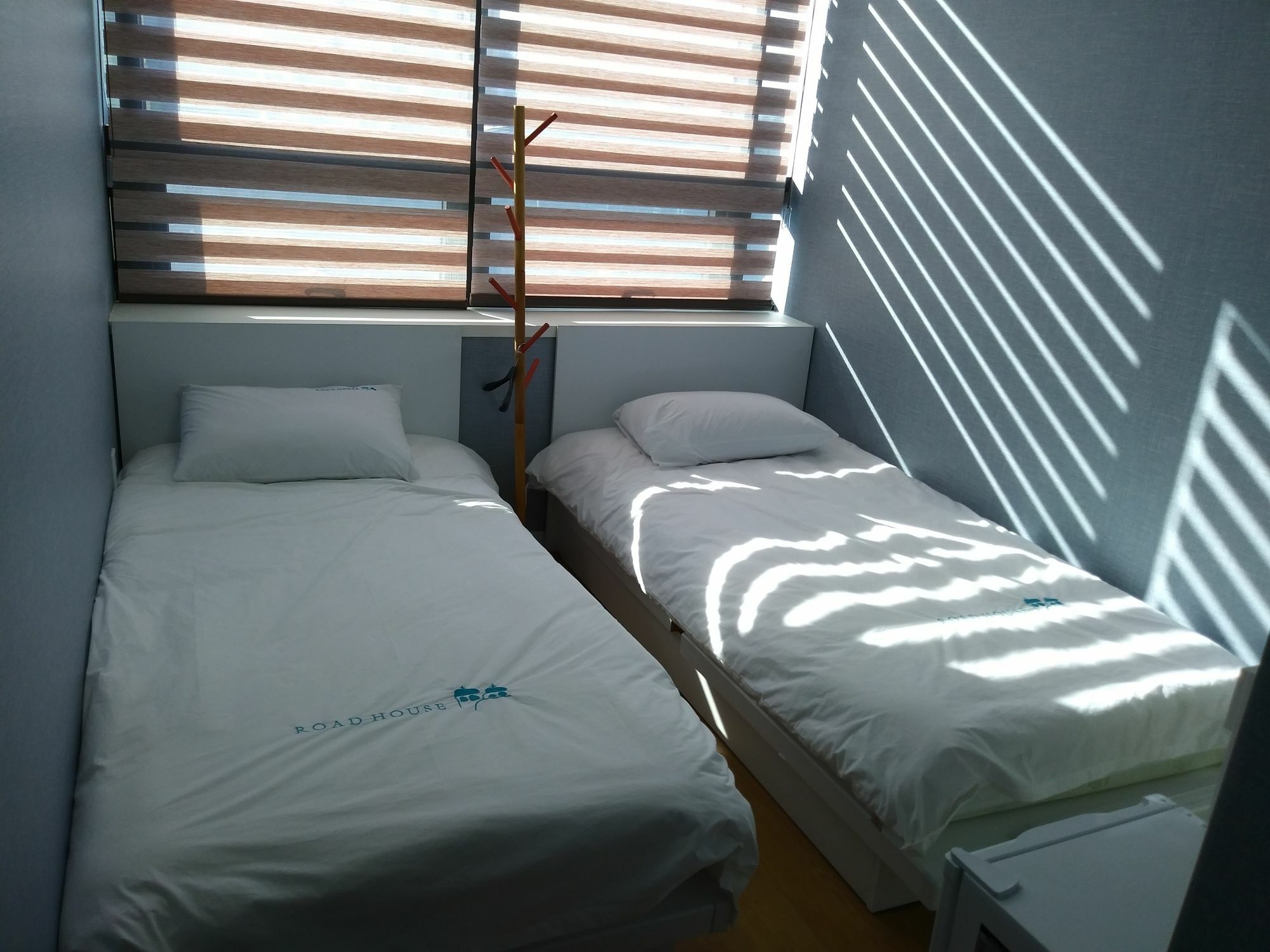 Roadhouse Hongdae Shinchon Hotel โซล ภายนอก รูปภาพ