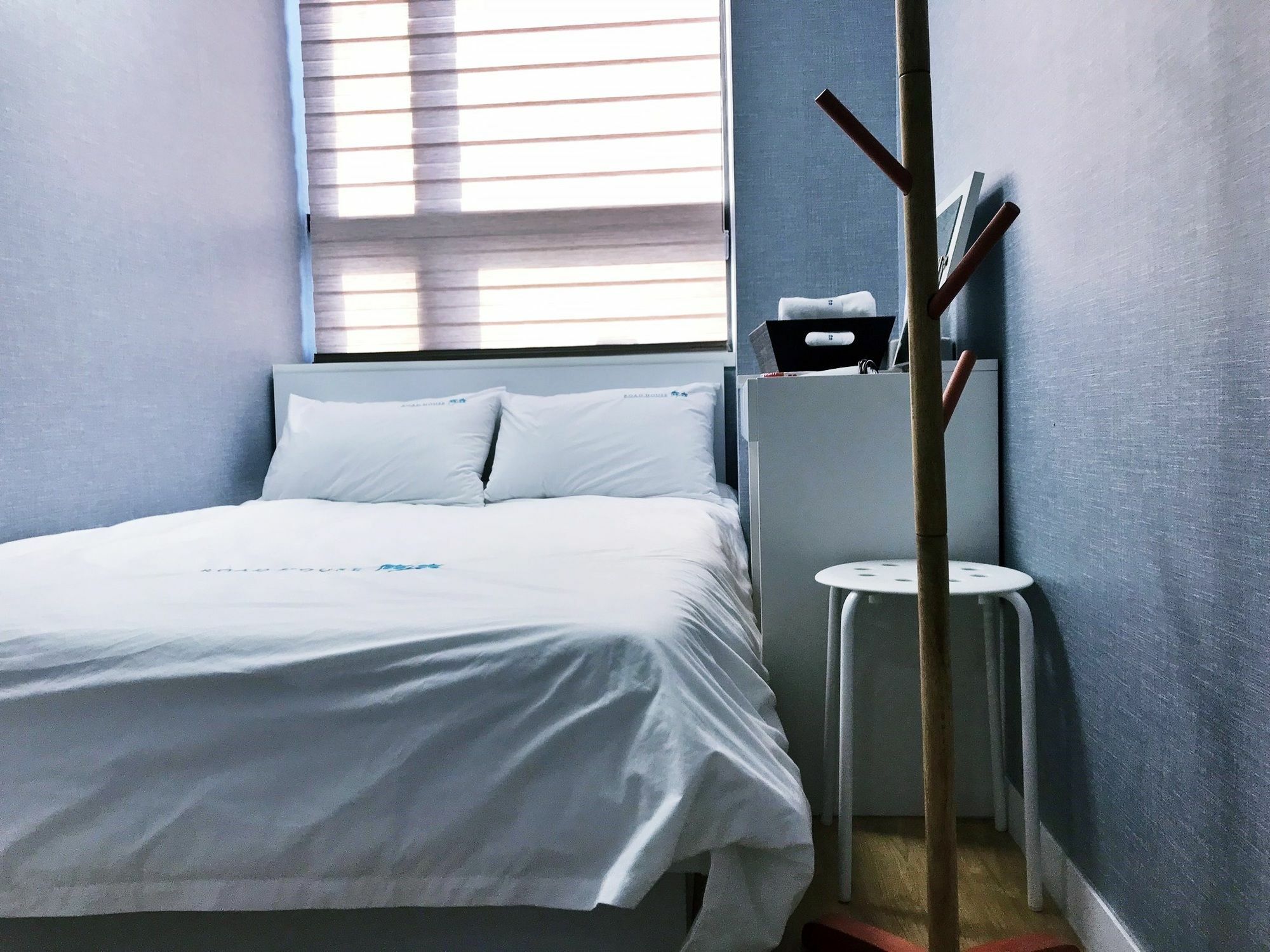 Roadhouse Hongdae Shinchon Hotel โซล ภายนอก รูปภาพ